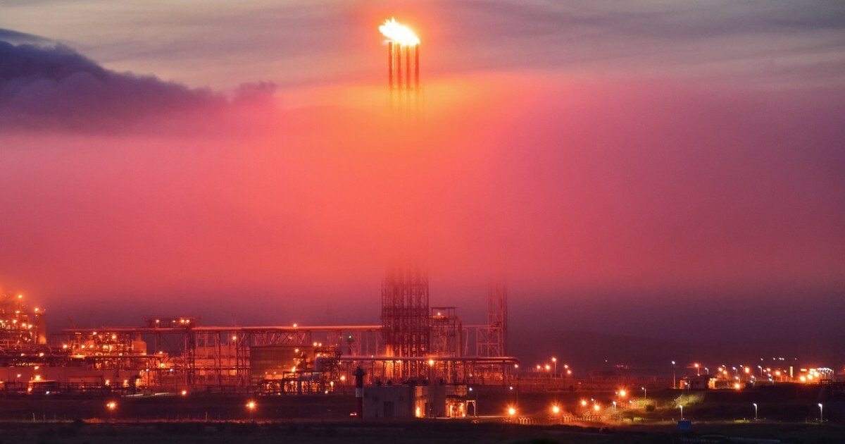 Prețurile gazelor naturale în Europa au crescut din nou, din cauza întreruperilor în aprovizionarea cu gaz natural lichefiat (GNL), legate de tensiunile din Orientul Mijlociu