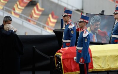 Mii de oameni își iau rămas bun de la Mircea Lucescu După omagiile aduse miercuri, fanii au încă o șansă de a-și exprima condoleanțele pentru Mircea Lucescu