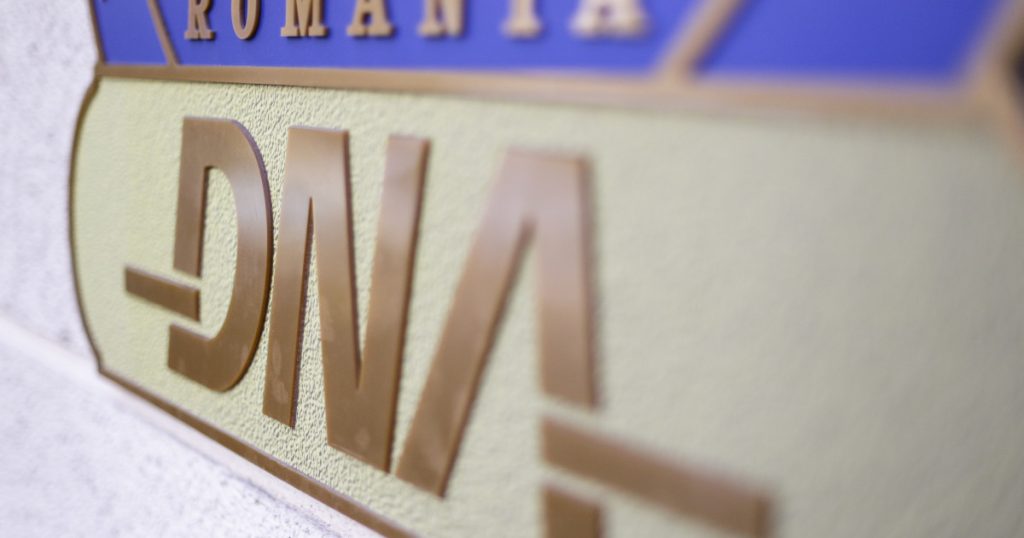 Fostul deputat Folescu, acuzat de abuz în serviciu. DNA, pe urmele lui