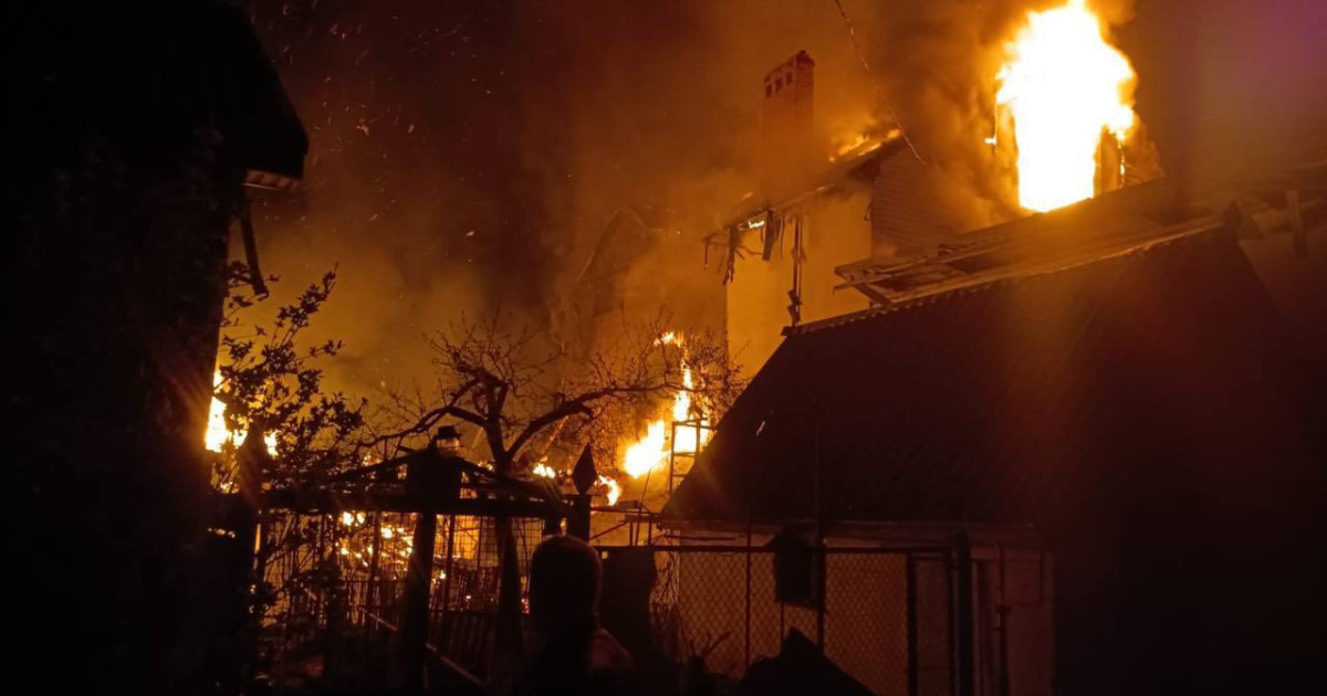 Trei persoane, inclusiv un copil, au fost ucise într-un atac rus asupra orașului Odesea, în sudul Ucrainei, a anunțat luni șeful administrației militare locale, Serghii Lîsak