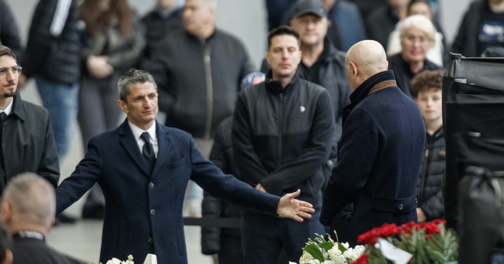 Răzvan Lucescu, mesaj cutremurător la înmormântarea lui Mircea: „A luptat, a pierdut”