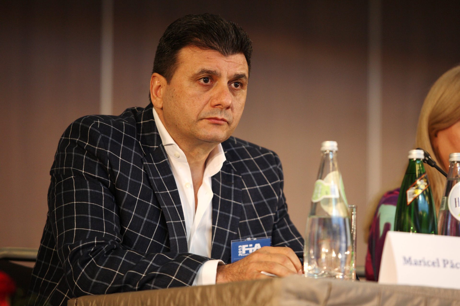 ANAF intensifică controalele asupra unui grup de societăți controlate de proprietarul unui post de televiziune Direcția Antifraudă din cadrul Agenției Naționale de Administrare Fiscală (ANAF) a anunțat recent că va intensifica măsurile legale destinate controlului și recuperării obligațiilor fiscale din partea unui grup de societăți, fără a preciza explicit numele companiei