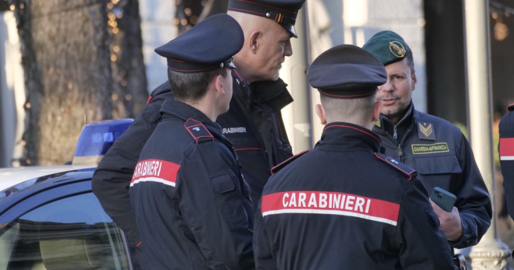 Alertă în Napoli: Jaful sângeros la o bancă, angajați și clienți, ostatici