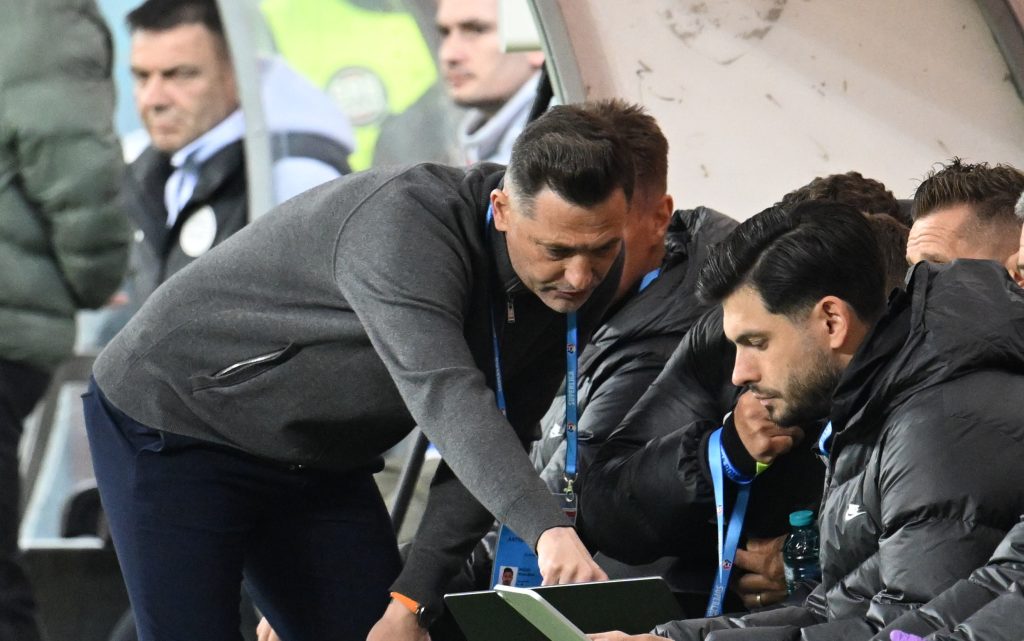 Rădoi RĂSTOARNĂ FCSB: Cine S-ar Putea Transfera, După Schimbările Antrenorului