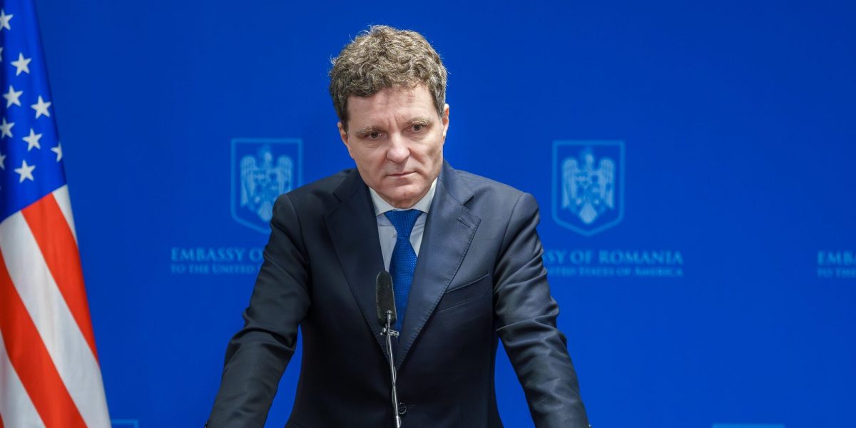 Președintele cere SRI și DNA să reia parteneriatul anticorupție