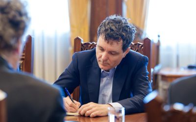 Ministrul Justiției a transmis către Președintele Nicușor Dan propunerile pentru șefii marilor parchete Ministrul Justiției, Radu Marinescu, a finalizat procedura legală și a înaintat, marți, către Președintele României, Nicușor Dan, propunerile pentru conducerea principalelor parchete din țară