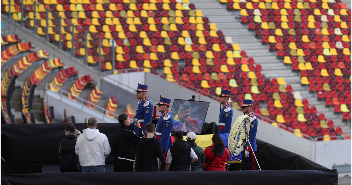 Sicriul cu Mircea Lucescu, la Arena Națională: Ultimul omagiu pentru „Il Luce”