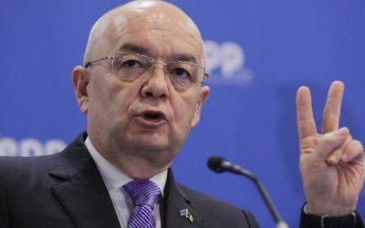 Boc, avertisment pentru PSD și opoziție: Cine vrea moțiune, să facă guvern!