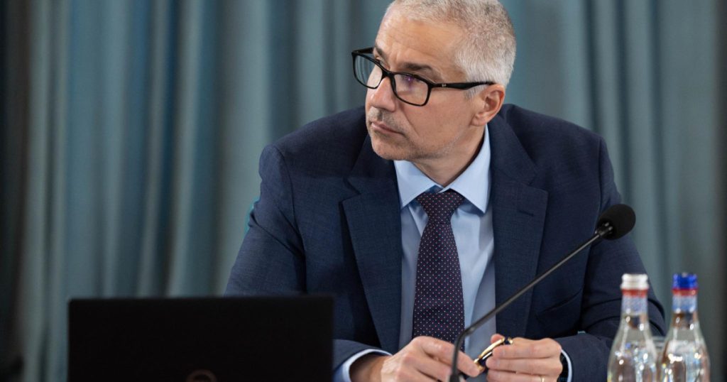 Marinescu: PSD nu pleacă de la guvernare, dar lasă fără sprijin pe Bolojan