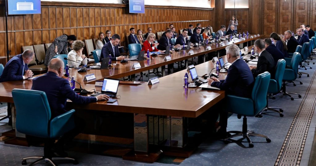 Purtătoarea lui Bolojan, despre ședința de Guvern: „Atmosferă absolut cordială”