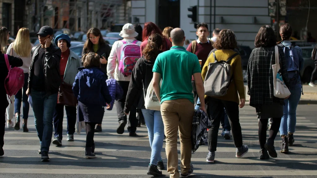 Codul Muncii 2026: Românii lucrează de Paște? Drepturi clare, angajatori obligați