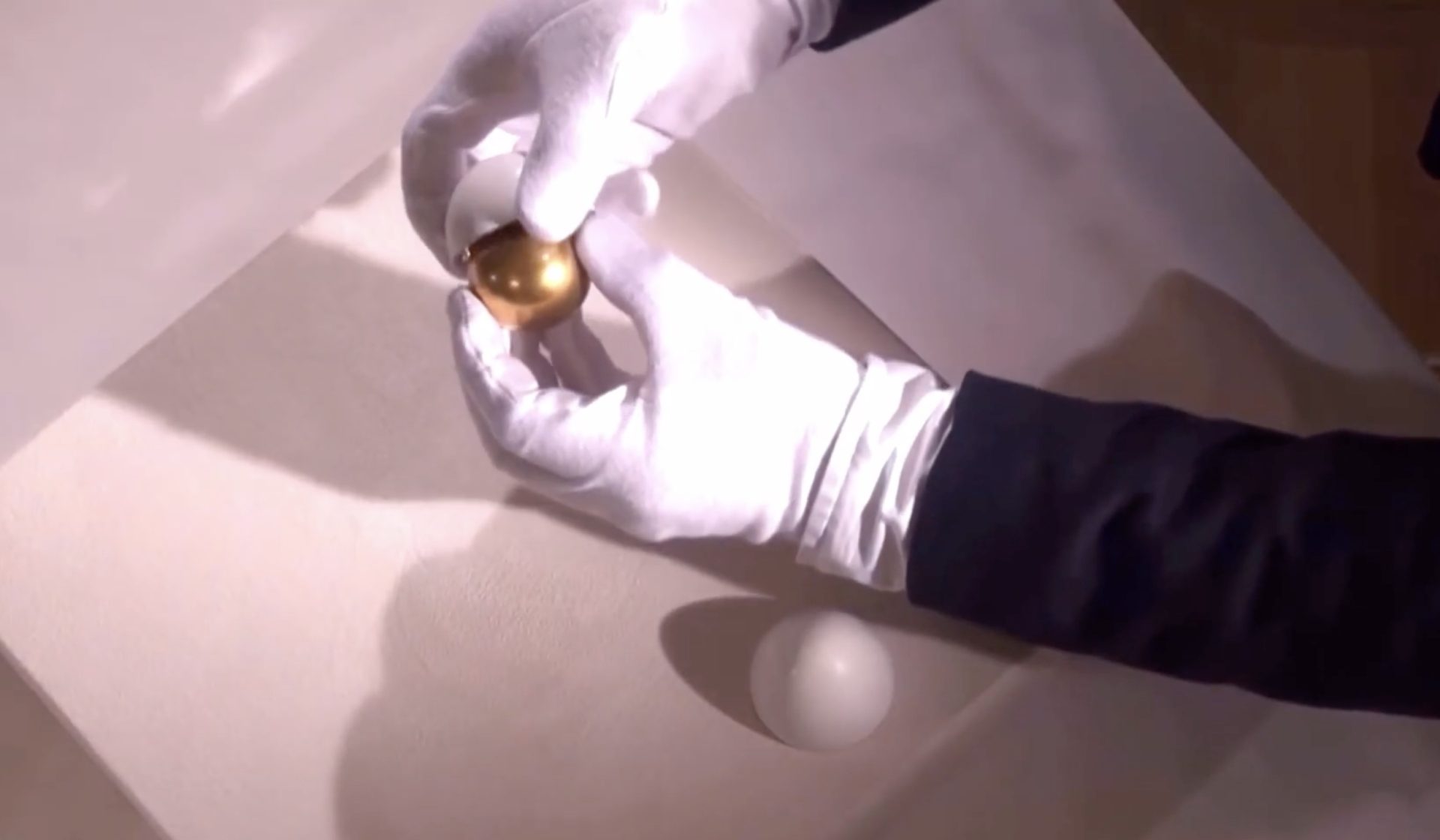 Hoț din Londra, pedepsit: A furat ceas și ou fabulos, de 2,2 mil. £