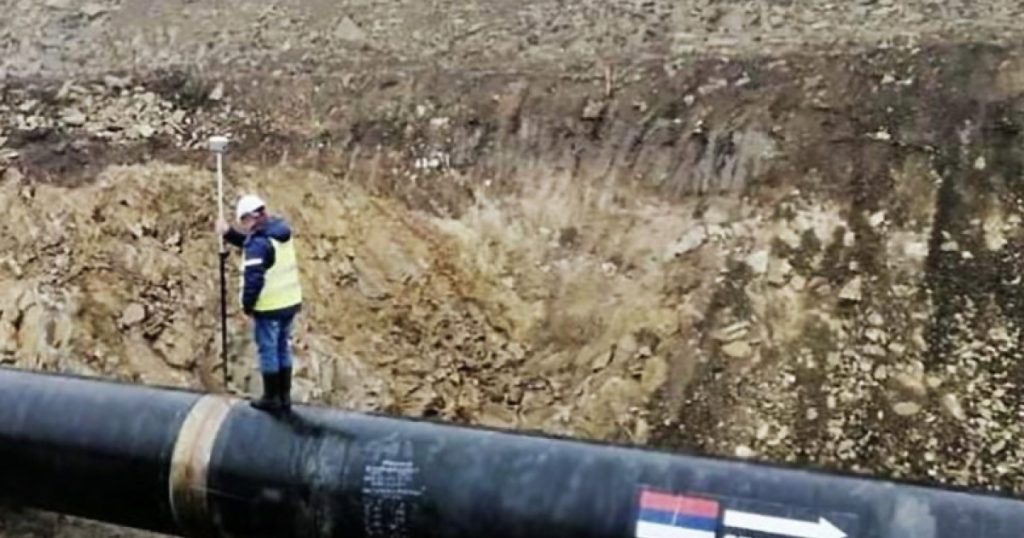 Ucraina a negat duminică orice implicare în plasarea explozivilor găsiți în Serbia, în apropierea gazoductului Balkan Stream, considerând că acțiunea ar putea fi o operațiune rusească sub steag fals, în contextul alegerilor din Ungaria programate pentru duminica viitoare