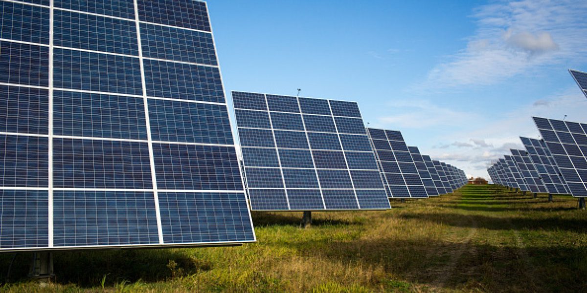 Bolojan, acuzații grave: 90% din racordările electrice, pentru speculații