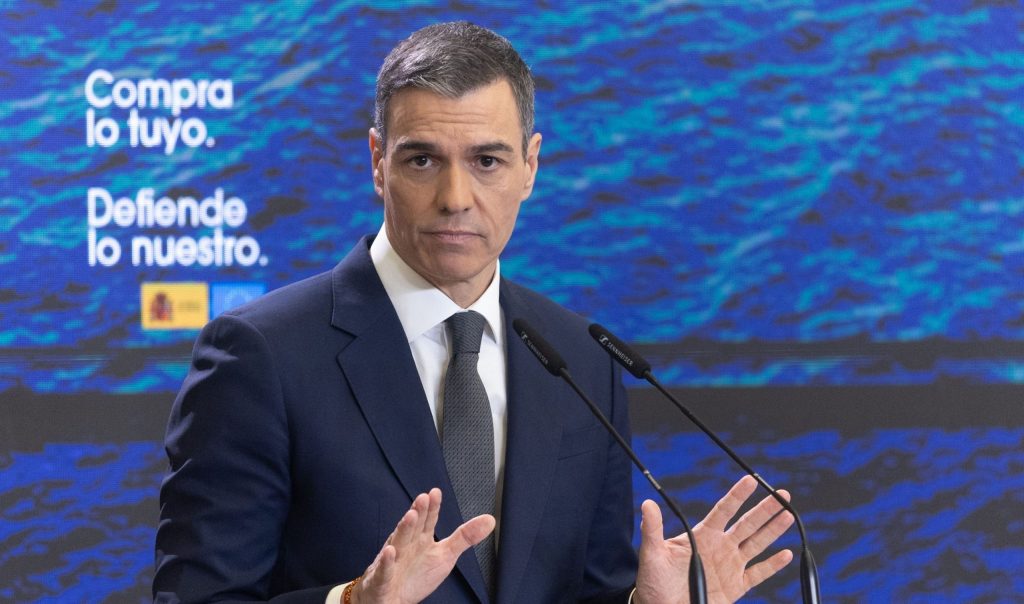 Sanchez promite statut legal pentru migranți: Cine și când beneficiază