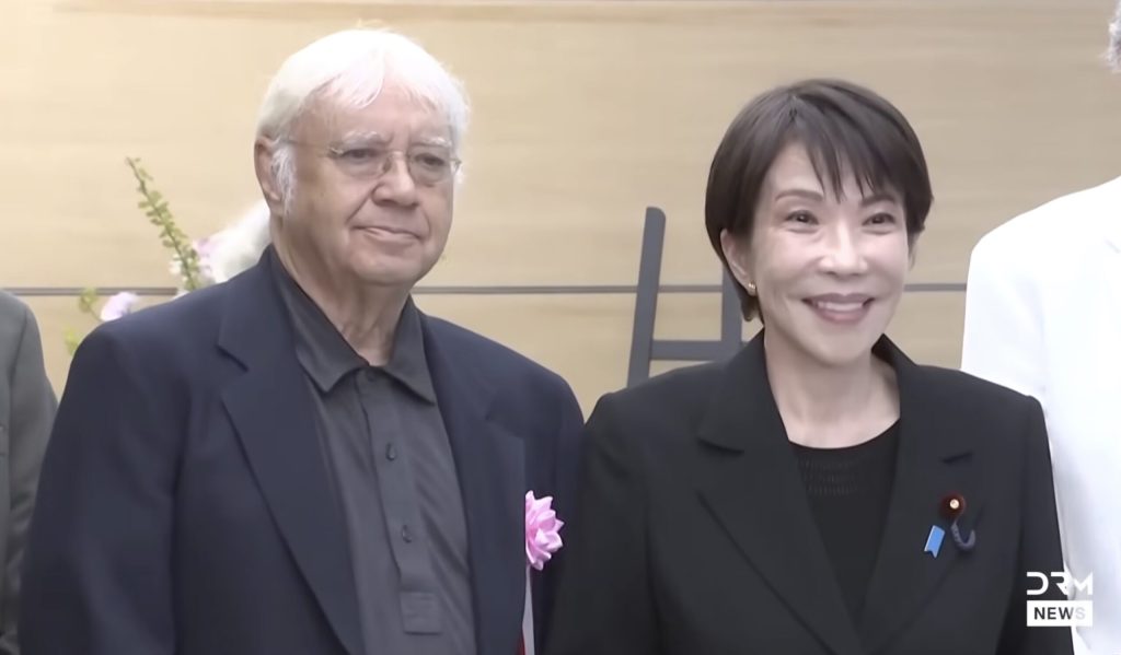 Premierul Japoniei, fan Deep Purple: „Burn” salvează căsniciile!