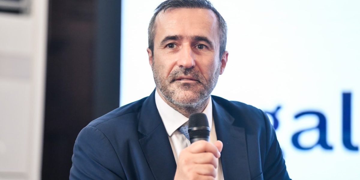 Statul vrea să curețe piața muncii: patronatele, despre falimentul afacerilor