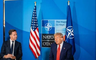 Prim-ministrul olandez Mark Rutte s-a întâlnit miercuri cu Donald Trump la Washington, discuțiile având loc în contextul tensiunilor crescute în cadrul NATO, pe fondul crizei din jurul Strâmtorii Ormuz și a divergențelor privind abordarea față de Iran