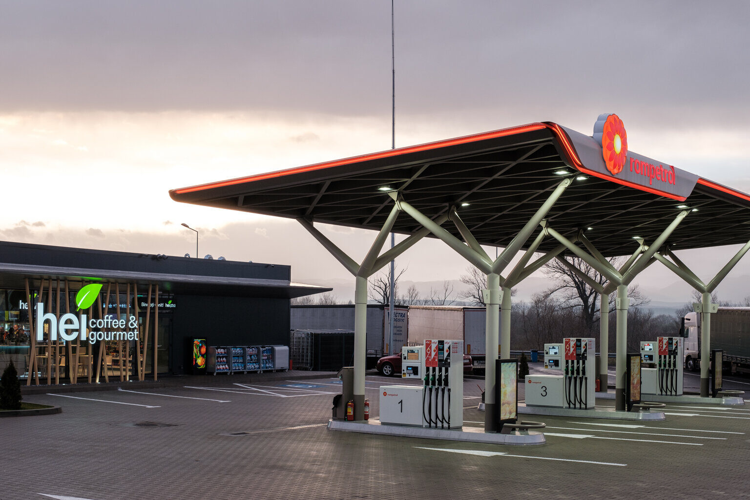 Rompetrol, modernizare IT la benzinării: Clienții, conectați la noua platformă