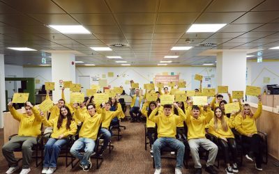 Raiffeisen Bank și studenții UBB Cluj sărbătoresc succesul Think Tank Lab, ediția a III-a Cluj-Napoca – Studenții pasionați de tehnologie și inovație din cadrul Universității Babeș–Bolyai (UBB) din Cluj-Napoca, împreună cu Raiffeisen Bank, au încheiat recent cea de-a treia ediție a programului de mentorat Think Tank Lab