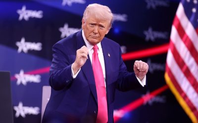 Trump: Iranienii, la negocieri prin Ormuz. „Revenim la foc”, dacă nu e acord.