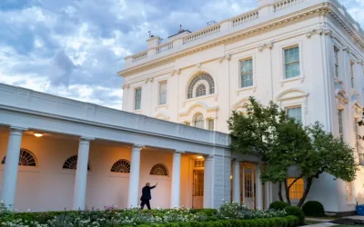 SUA: Tribunalul dă undă verde, temporar, pentru sala de bal de la Casa Albă