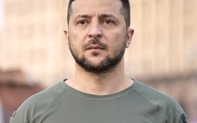 Președintele turc Recep Tayyip Erdogan a primit sâmbătă la Istanbul omologul său ucrainean, Volodimir Zelenski, pentru discuții axate pe securitatea energetică și eforturile de pace în regiune