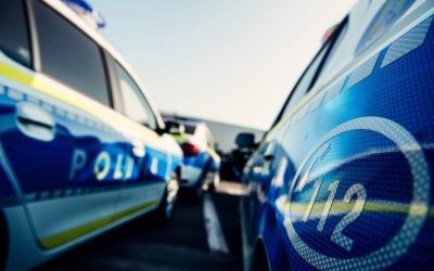 O autocisternă a fost adusă pe DN 1D, în zona în care o cisternă încărcată cu aproximativ 30.000 de litri de GPL s-a răsturnat sâmbătă, după-amiază, în încercarea de a asigura transvazarea încărcăturii și de a limita riscurile producerii unui incident major