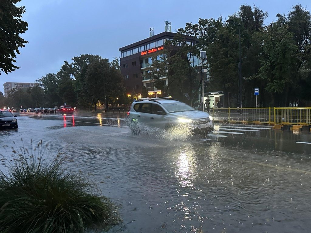 METEO: Vremea se încălzește la mijlocul lui Aprilie, dar plouă spre finalul lunii