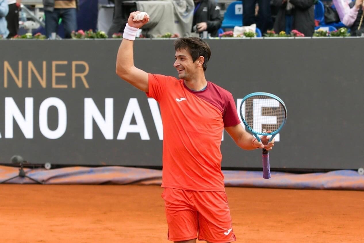 Navone salvează meciul și duce Țiriac Open în finală