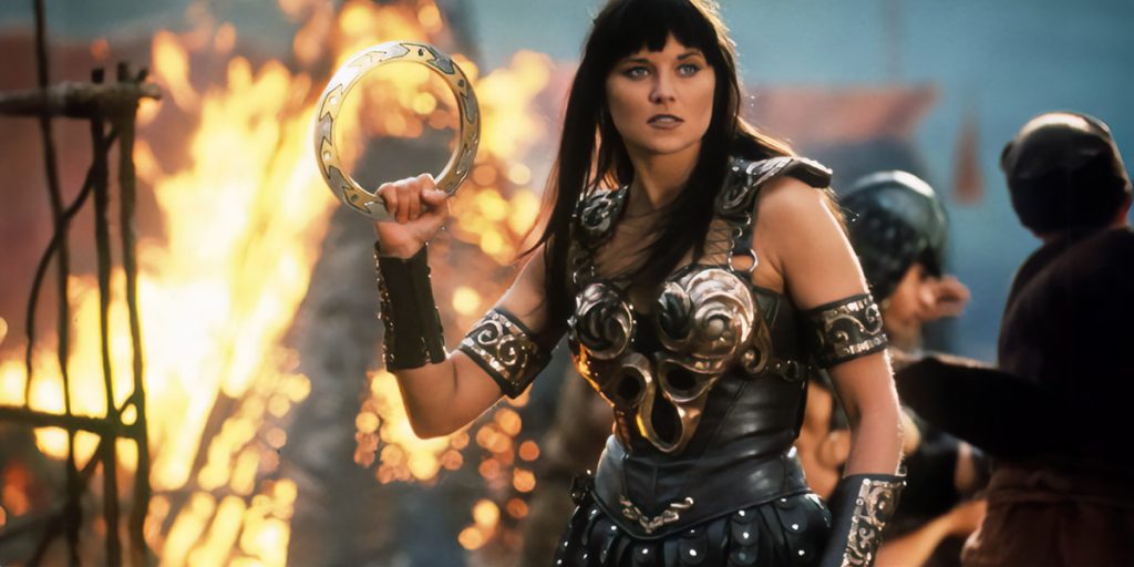 Xena, prințesa războinică: Cum arată Lucy Lawless la 30 de ani de la serial?
