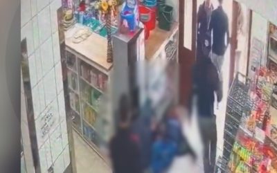 Un adolescent de 16 ani este anchetat de poliție după ce a agresat un bărbat într-un magazin din Săcele