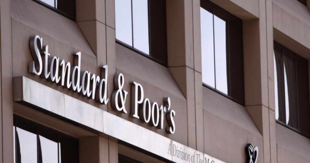 S&P Global Ratings a confirmat, vineri, ratingurile de credit suveran ale României la nivelul ”BBB-/A-3” pentru termen lung și scurt, în valută străină și locală