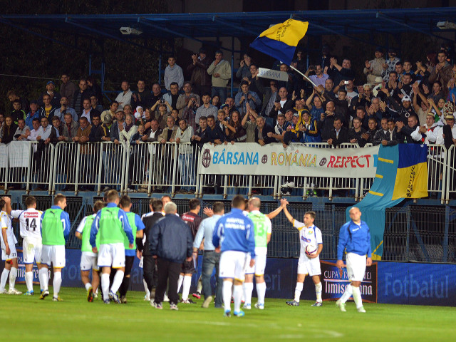 Revenirea istorică: ECHIPA FANTASTICĂ revine acasă cu 1,8 milioane € după meciul-șoc din România