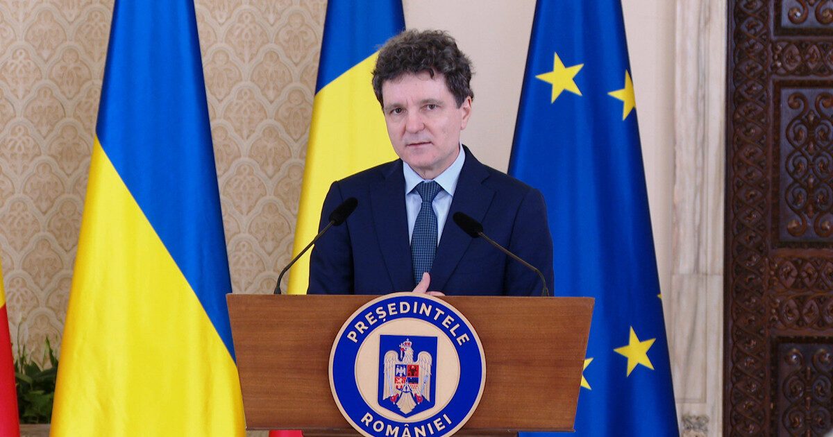 Nicușor Dan anunță: „România, în pragul turbulențelor politice”