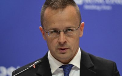 SZİJJARTO, acuzat de distrugerea de documente: Magyar, atac la Budapesta