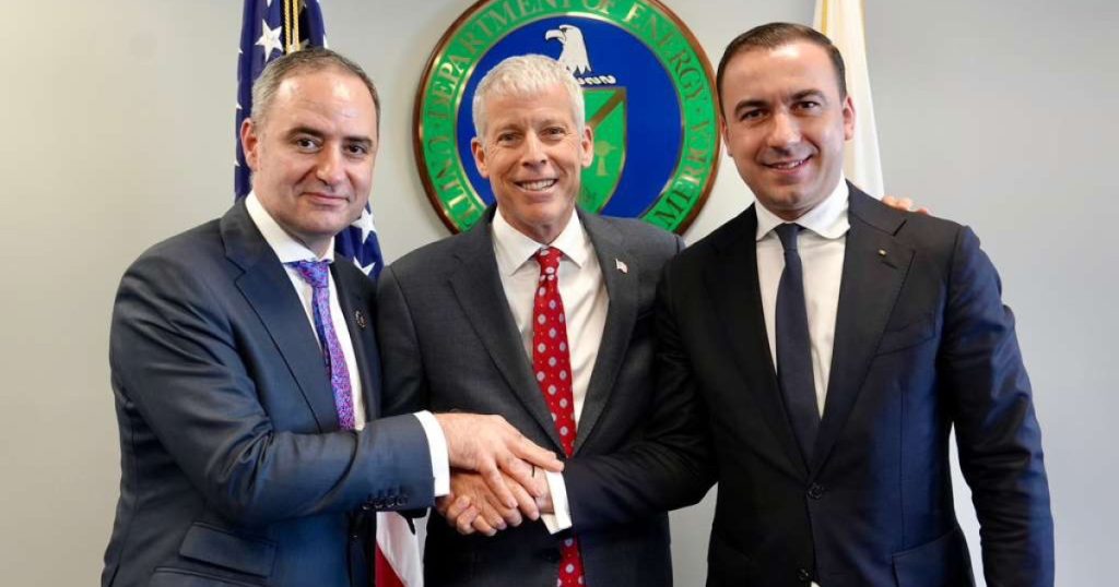 Bogdan Ivan, vestea bună: România ia 500 mil. dolari pentru gaze