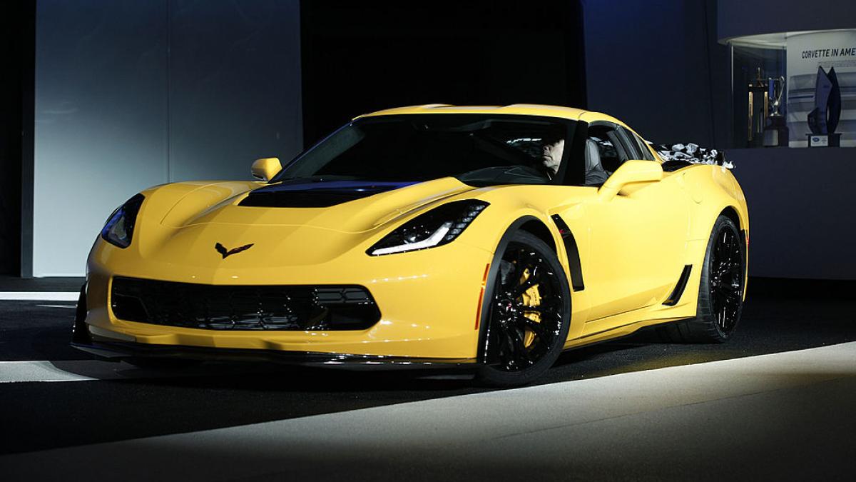 A mers 7 ore să vândă un Corvette, dar a fost țepuit. Escrocheria virală