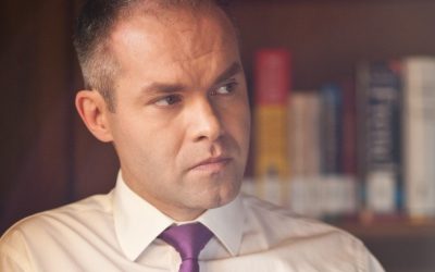 Funeriu, verdict crunt despre manualele școlare: „Par de tricouri!”