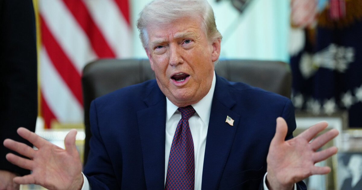 SUA: Miliarde de dolari, rambursări pentru taxele ilegale impuse de Donald Trump