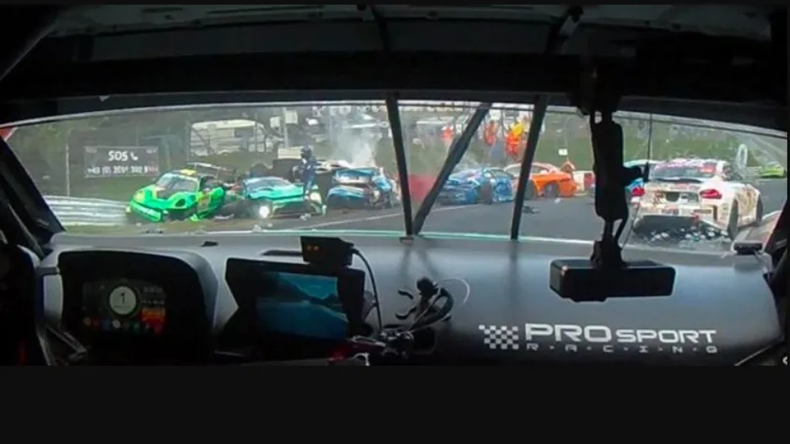 Pilot ucis pe Nurburgring: Șapte accidente grave pe celebrul circuit