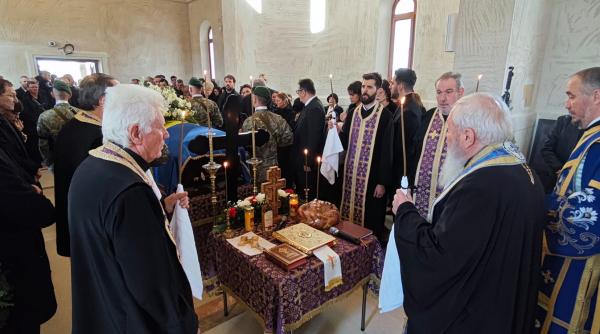 Adio, Liviu Maior! Prof. a fost condus pe ultimul drum la Cluj