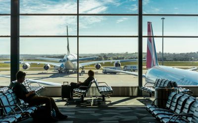 Taxă de protecție la agențiile de turism: Românii, țepuiți legal?