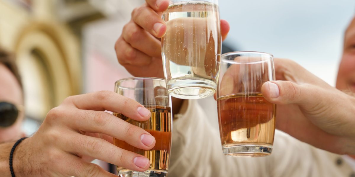 Masa de Paște, capcana sănătății: cum evităm surprizele neplăcute