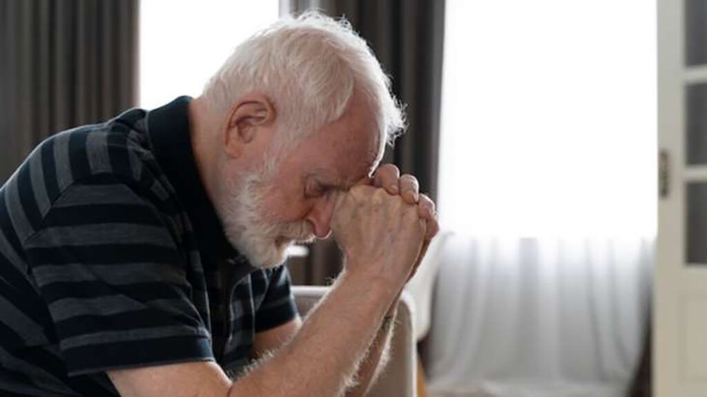 Vitamina aparent banală ce poate încetini Alzheimerul și surprinde cercetătorii