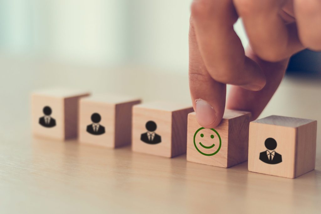 Angajați fericiți, costul zilei libere și cine plătește