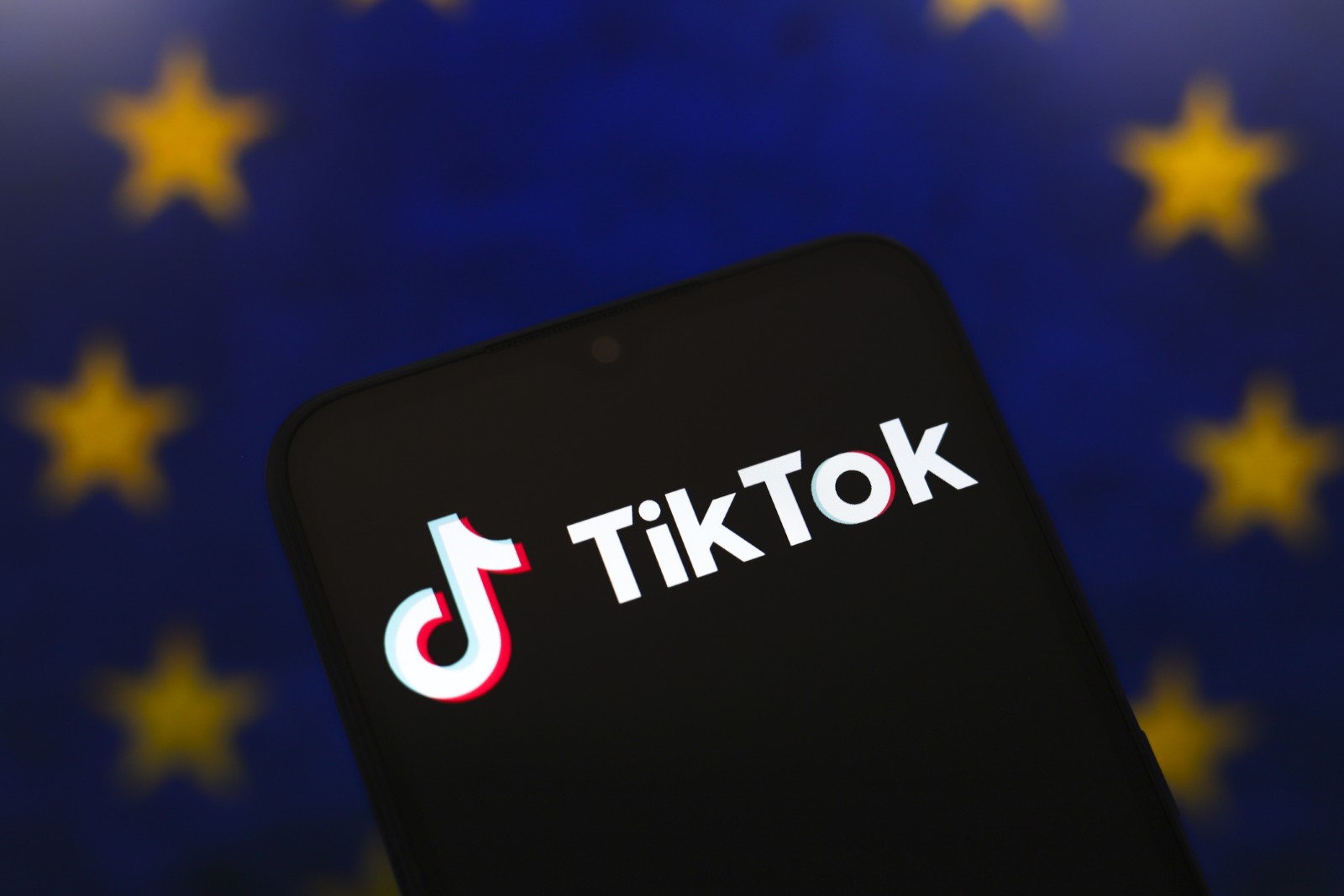 TikTok investește încă un miliard de euro în Finlanda, extinzând infrastructura europeană Platforma de socializare TikTok continuă expansiunea în Europa, anunțând o nouă investiție de un miliard de euro într-un centru de date în Lahti, Finlanda