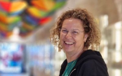 Asistenta medicală, eroină salvatoare, duce lupta vieții