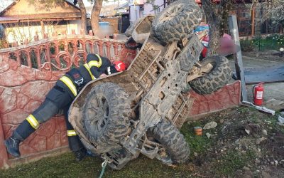 Accident de Paște: ATV răsturnat pe gard, haos în ziua a doua