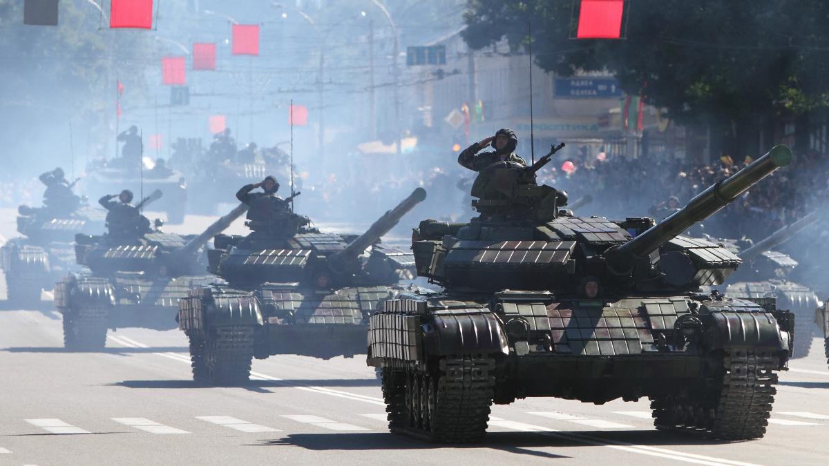 IMAGINE: Kievul avertizează: Rusia plănuiește o zonă tampon în Transnistria Autoritățile de la Kiev au lansat un avertisment cu privire la planurile Rusiei de a crea o așa-zisă zonă tampon în regiunea separatistă Transnistria